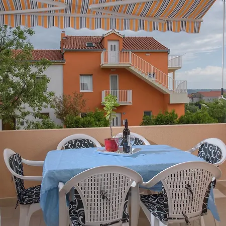 Drmic * Kaštela
